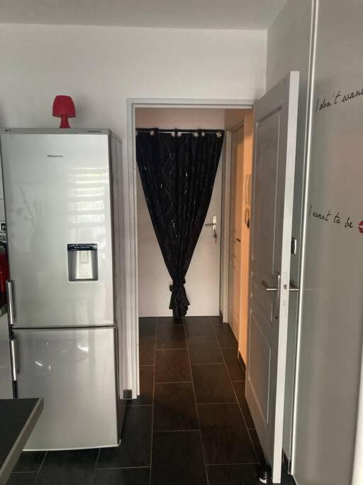Magnifique Studio Tout Equipe Classe 2 Etoiles Apartman Saint-Leu Kültér fotó
